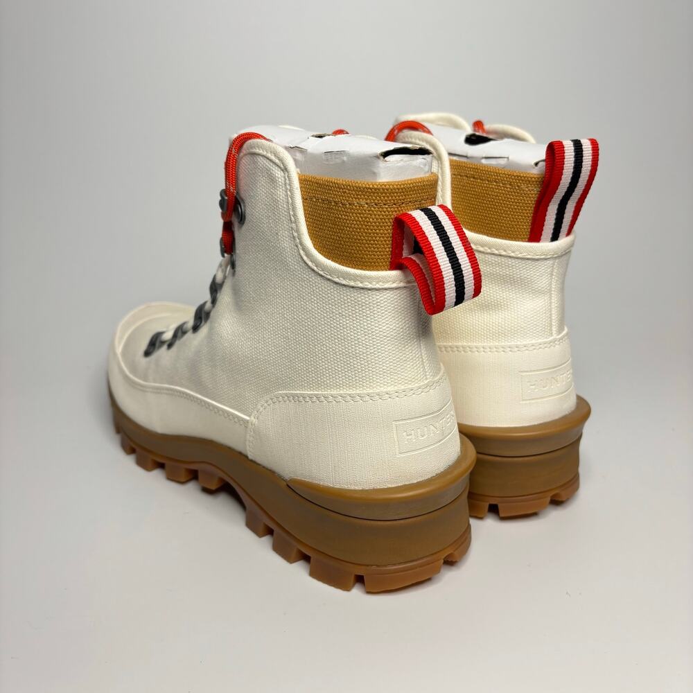 Hunter Canvas Desert Commando Boot in Natural - Picture 3 of 10